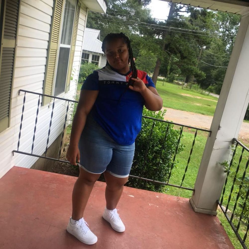 Meet your Posher, Jaela